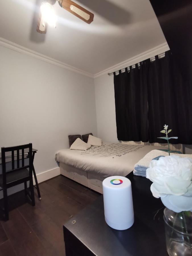 Neat Double Room London Exteriör bild
